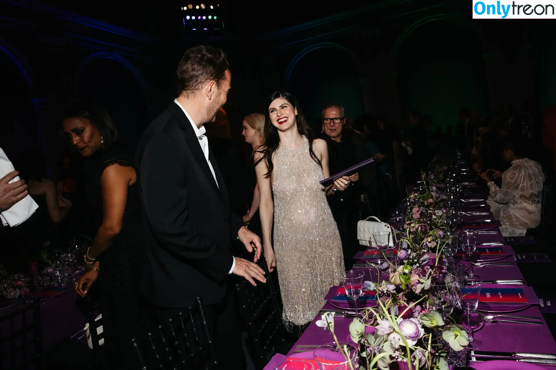 Alexandra Daddario голая photo #3701 (alexandradaddario)