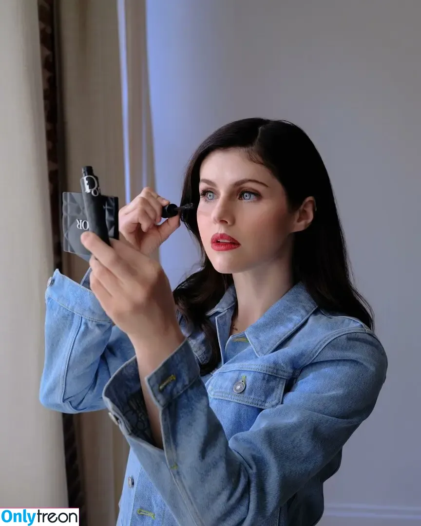 Alexandra Daddario голая photo #3726 (alexandradaddario)
