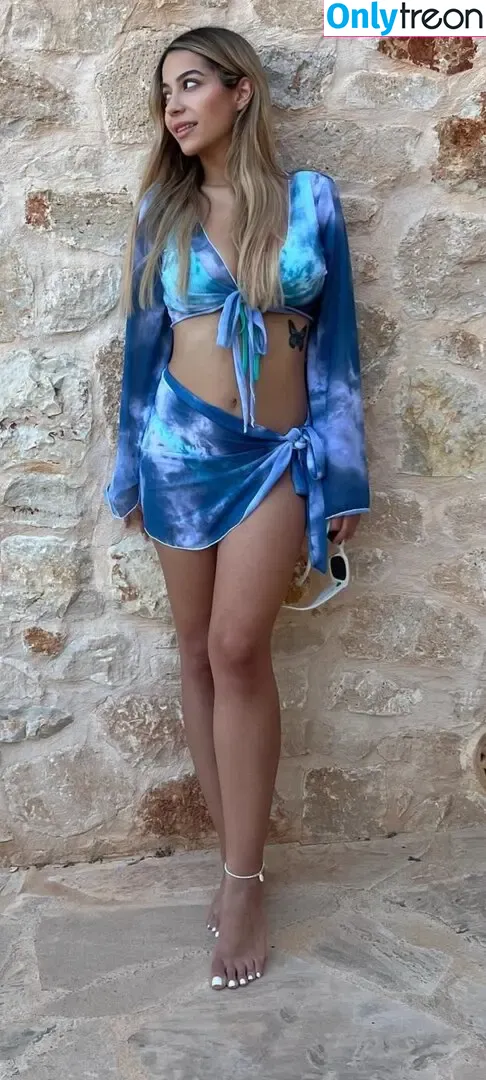 Alexandra Rilli nude photo #0002 (Alexandra Rilli)