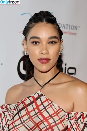 Alexandra Shipp / alexandrashipppp nude photo #0050