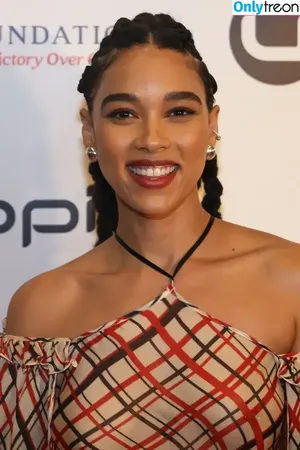 Alexandra Shipp / alexandrashipppp nude photo #0052