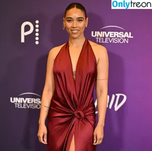 Alexandra Shipp / alexandrashipppp nude photo #0071