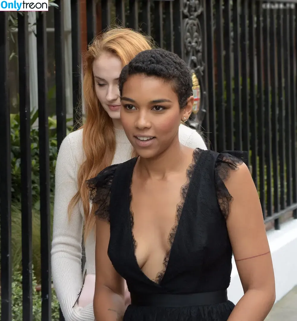 Alexandra Shipp голая photo #0030 (alexandrashipppp)