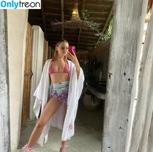 Alexandra Stan / alexandrastan фото голая #1271