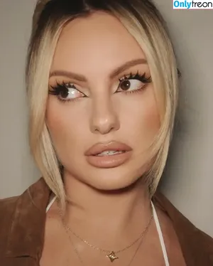 Alexandra Stan / alexandrastan фото голая #1407
