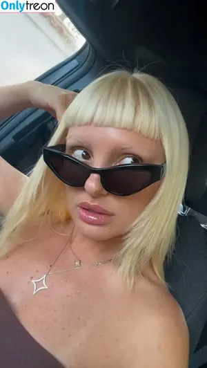 Alexandra Stan / alexandrastan nude photo #1581