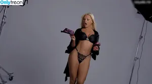 Alexandra Stan / alexandrastan nude photo #1630