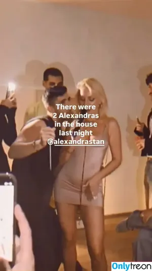 Alexandra Stan / alexandrastan nude photo #1678