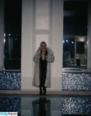 Alexandra Stan / alexandrastan nude photo #1725