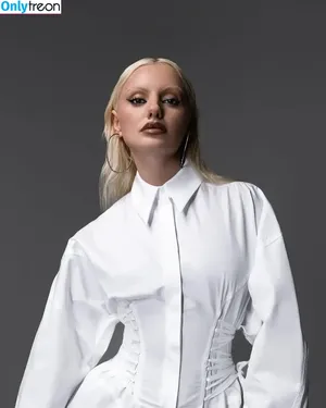 Alexandra Stan / alexandrastan nude photo #1744