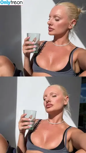 Alexandra Stan / alexandrastan фото голая #2724