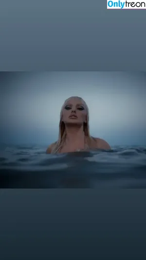 Alexandra Stan / alexandrastan фото голая #2745