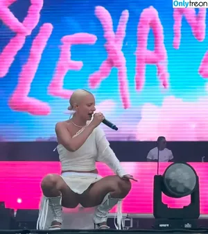 Alexandra Stan / alexandrastan фото голая #2807
