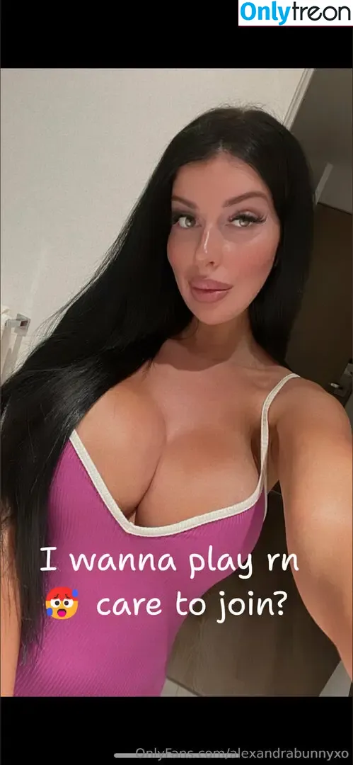 alexandrabunnyxo nude photo #0015 (alexandrabunnyxo)