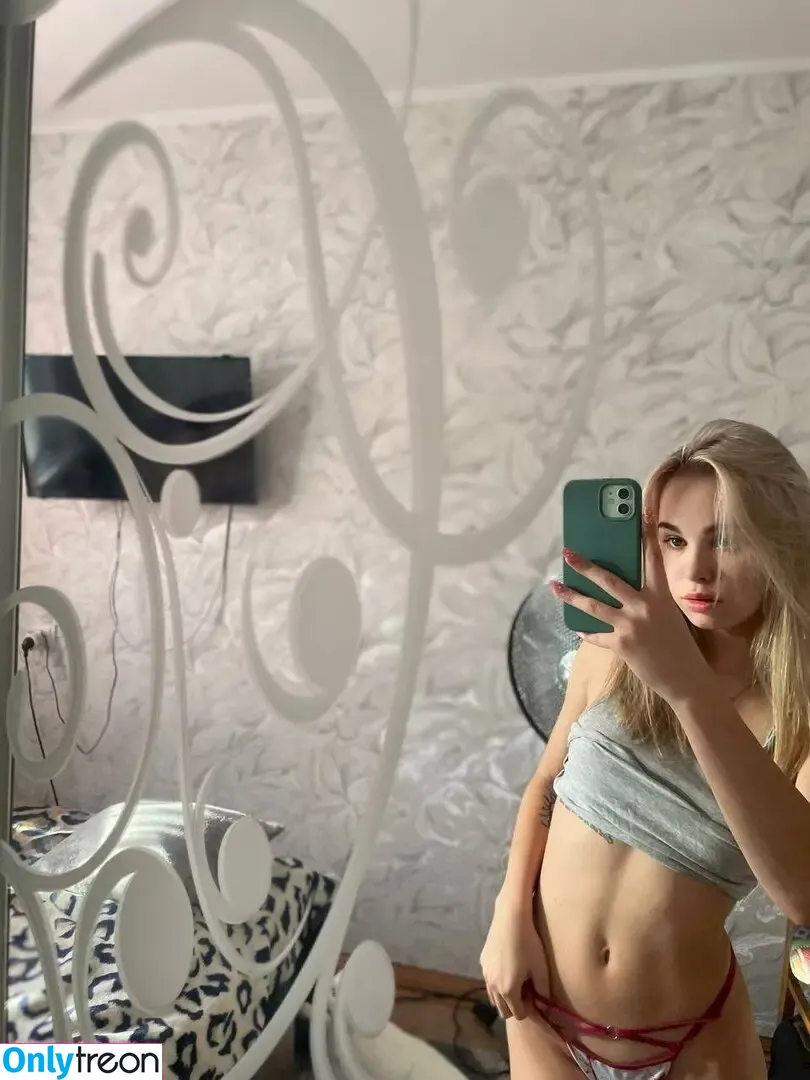 alexandrakis nude photo #0031 (alexandrakis)