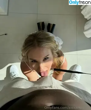 Alexandraqos / AlexandraQosTV / alexandra.qos nude photo #0003