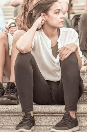 Alexandria Ocasio-Cortez / AOC nude photo #0135