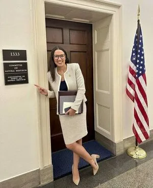 Alexandria Ocasio-Cortez / AOC nude photo #0139