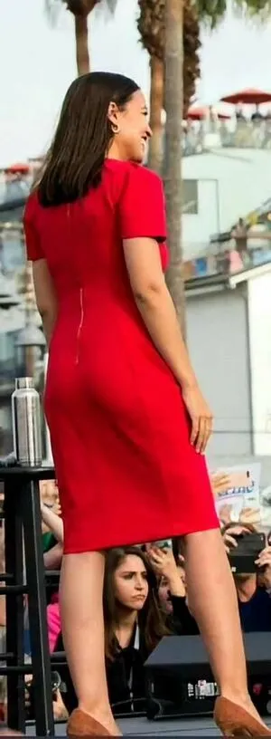 Alexandria Ocasio-Cortez / AOC nude photo #0143