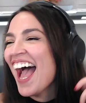 Alexandria Ocasio-Cortez / AOC фото голая #0237