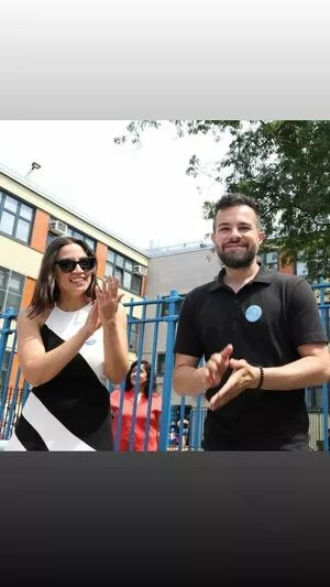 Alexandria Ocasio-Cortez / AOC фото голая #0245