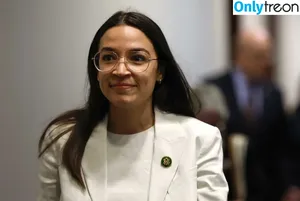 Alexandria Ocasio-Cortez / AOC / Alexandria Ocasio Cortez nude photo #0341