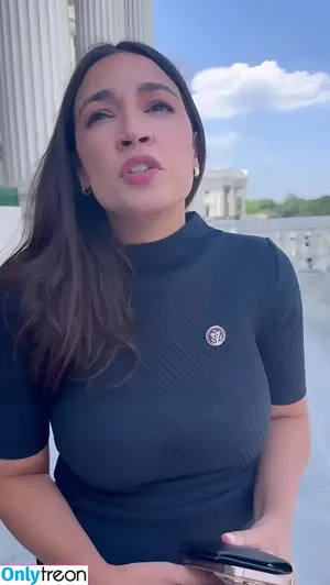 Alexandria Ocasio-Cortez / AOC / Alexandria Ocasio Cortez nude photo #0345
