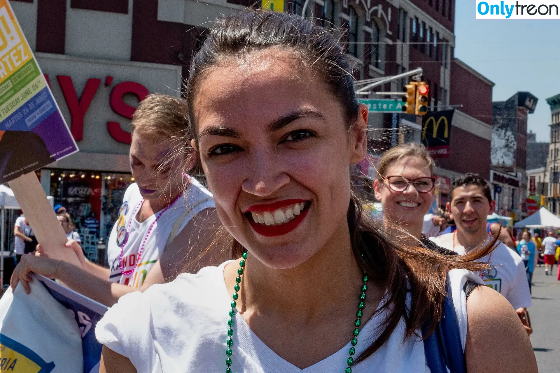 Alexandria Ocasio-Cortez nude photo #0042 (AOC / Alexandria Ocasio Cortez)