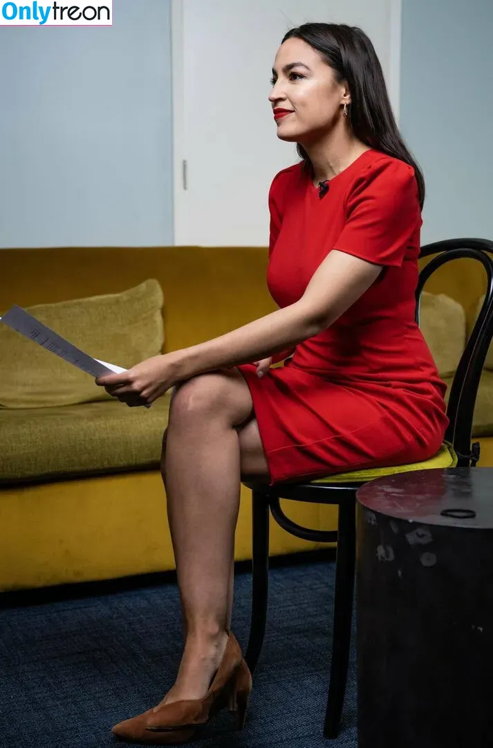 Alexandria Ocasio-Cortez nude photo #0071 (AOC)