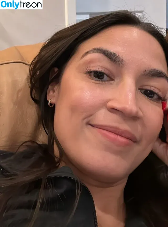 Alexandria Ocasio-Cortez nude photo #0112 (AOC)