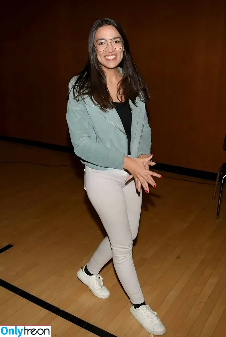 Alexandria Ocasio-Cortez nude photo #0164 (AOC)