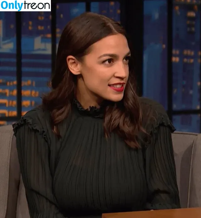 Alexandria Ocasio-Cortez голая photo #0173 (AOC)