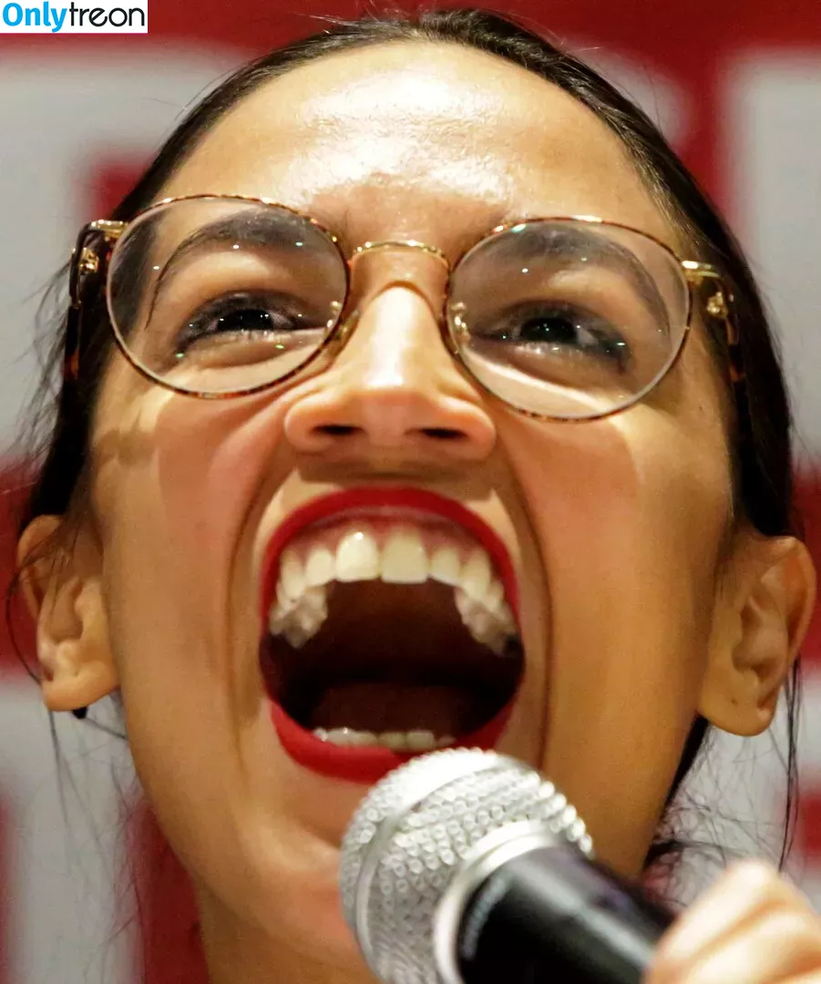 Alexandria Ocasio-Cortez голая photo #0240 (AOC)