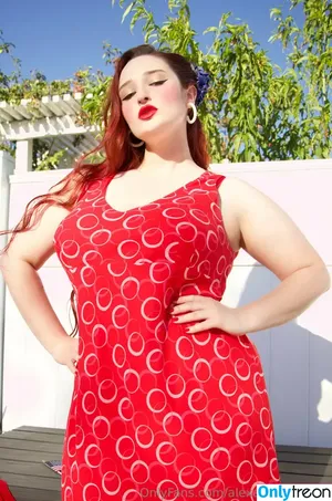 Alexandria The Red / Alexandriathered / alexandriathred фото голая #1964