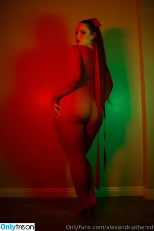 Alexandria The Red / Alexandriathered / alexandriathred nude photo #2049