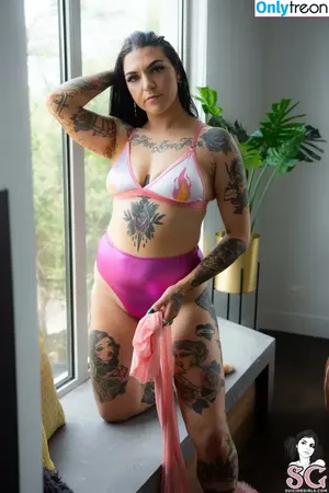 Alexarise / alexarosemusic / speed_skater nude photo #0009