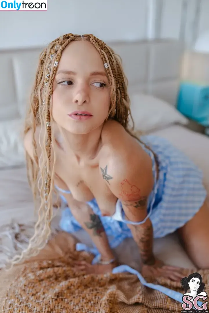 alexas2araujo голая photo #0202 (alexa araujo)