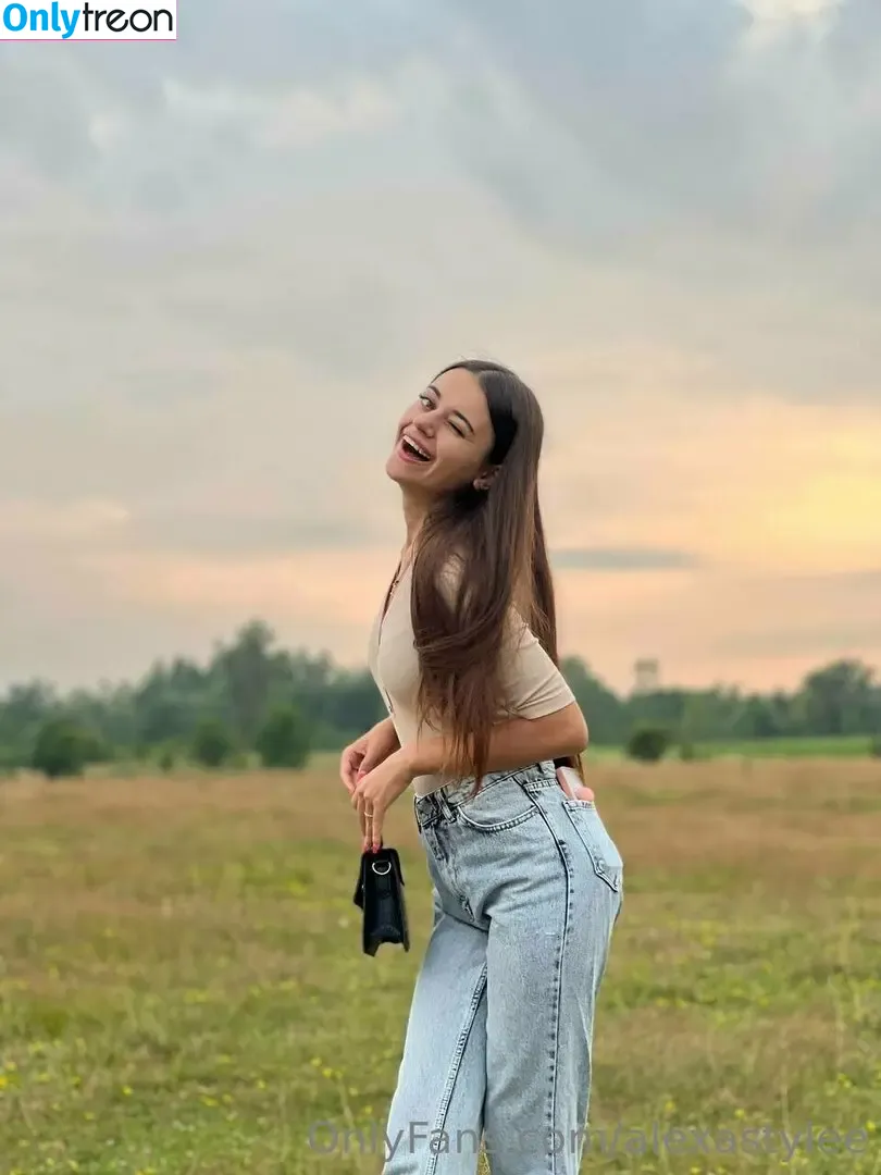 alexastylee nude photo #0024 (alexastyle_)