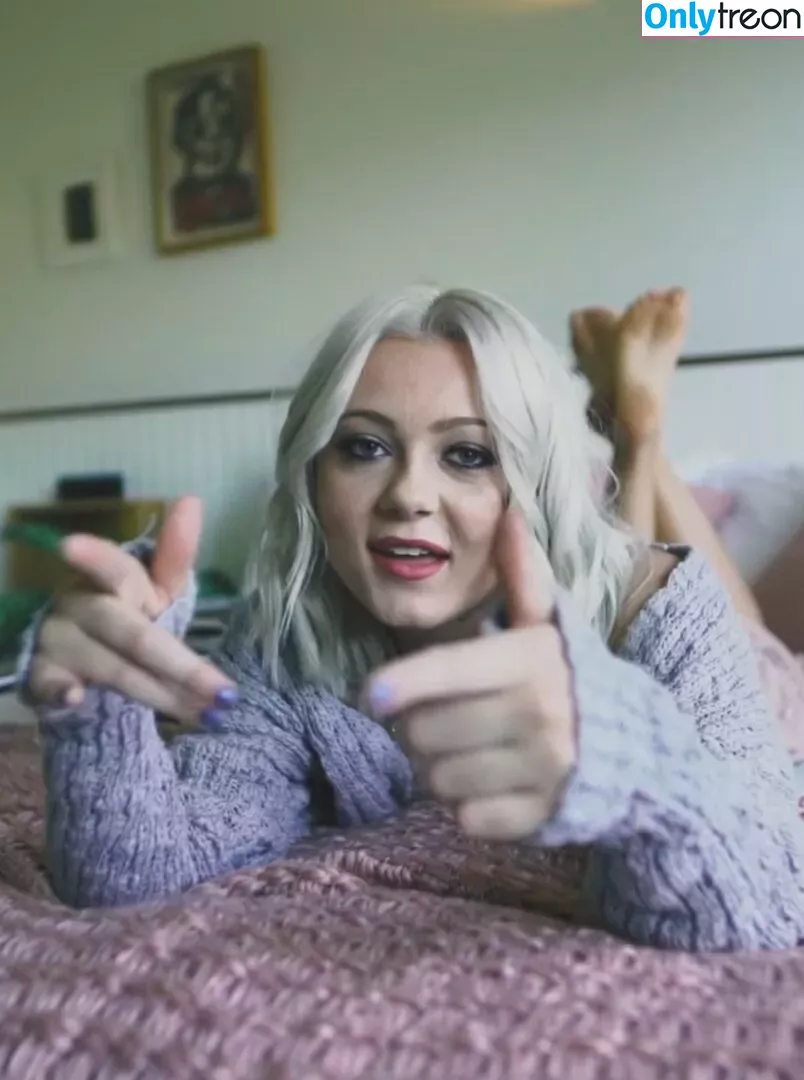 Alexi Blue голая photo #0029 (alexiblue / prettylilfeet692)