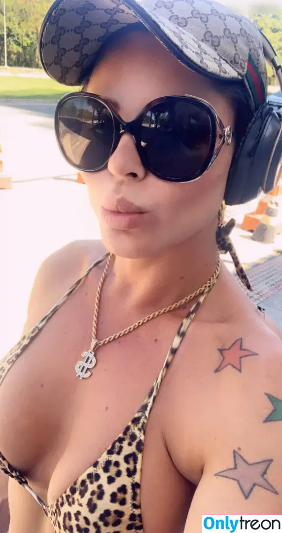 Alexia França nude photo #0002 (Alexia França)