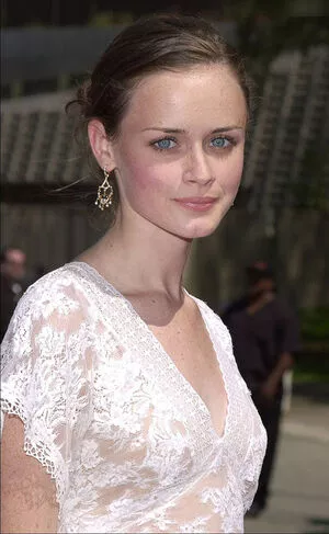 Alexis Bledel / alexisbledelofficial фото голая #0052