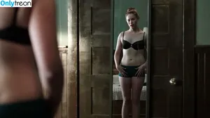 Alexis Knapp / alexisknapp nude photo #0048