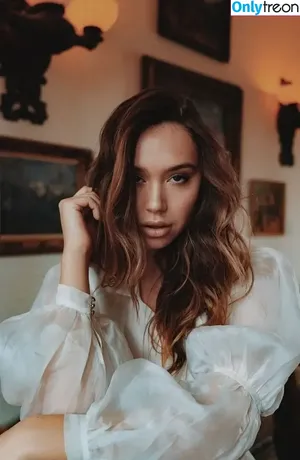 Alexis Ren / alexisren / alexisreng / alexxissren фото голая #1550
