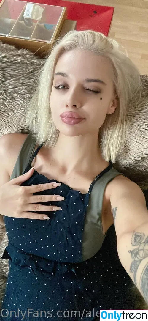 alexis.xxxx голая photo #0055 (xx.alexis)