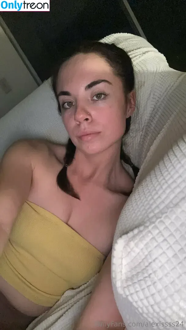 alexissss24 nude photo #0013 (_alexissss24)