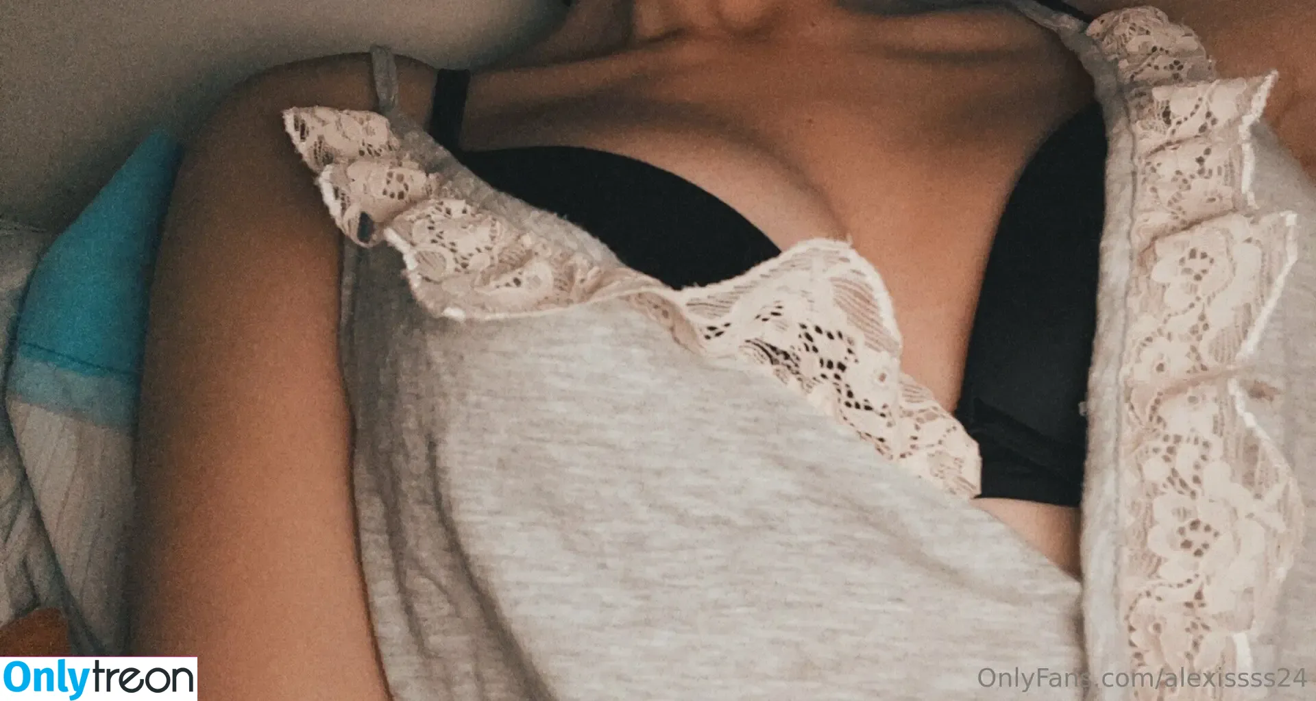 alexissss24 голая photo #0014 (_alexissss24)