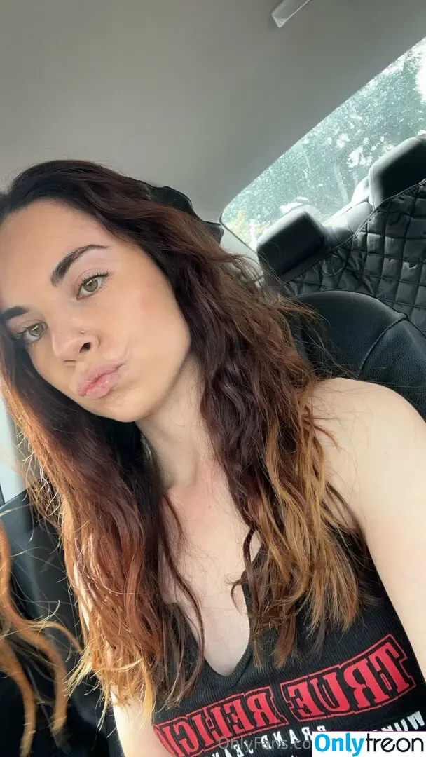 alexissss24 nude photo #0015 (_alexissss24)