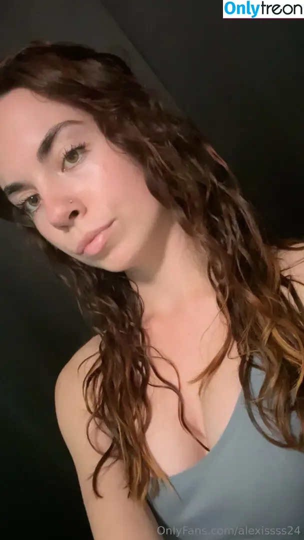 alexissss24 nude photo #0018 (_alexissss24)