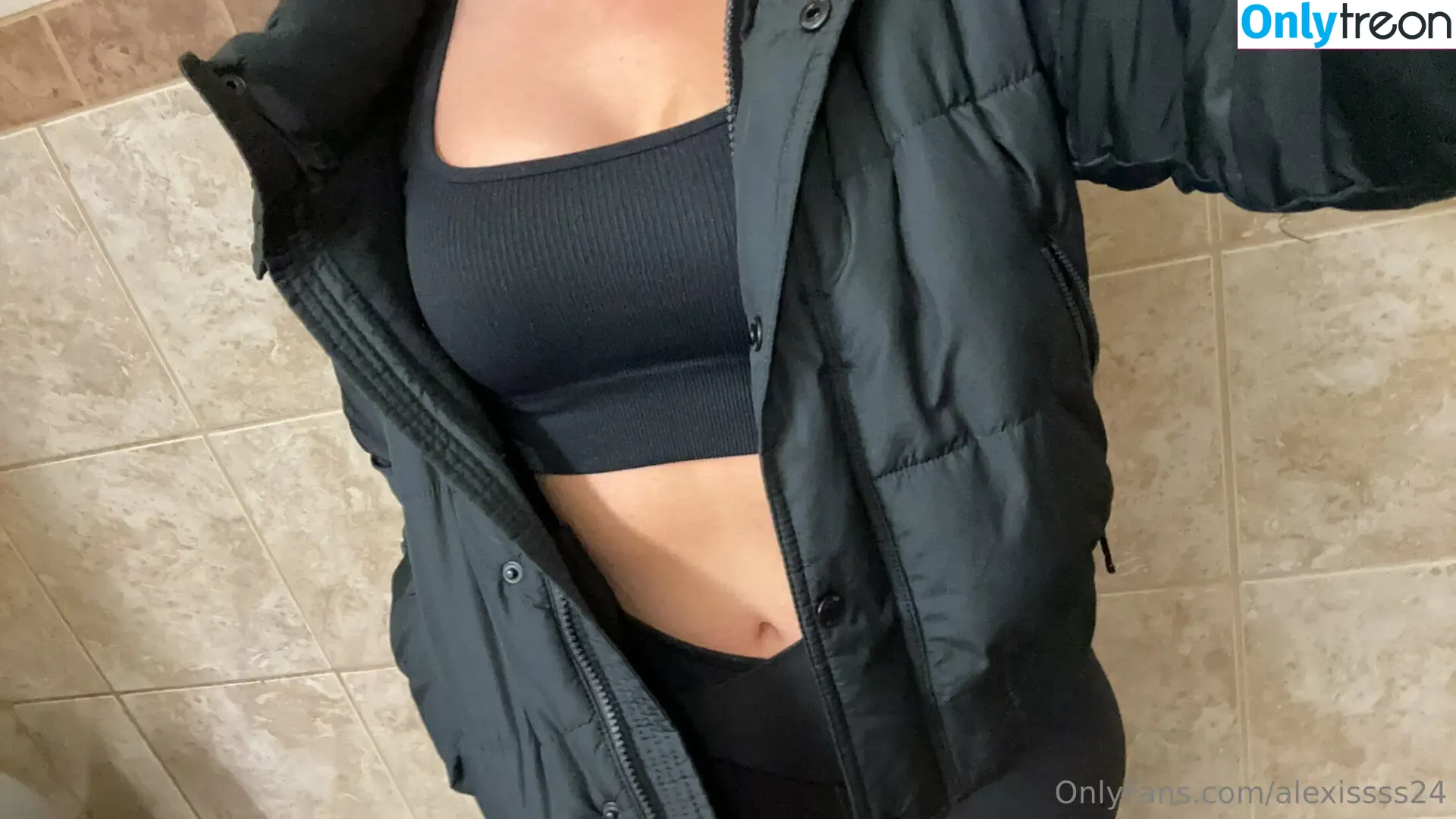 alexissss24 голая photo #0041 (_alexissss24)