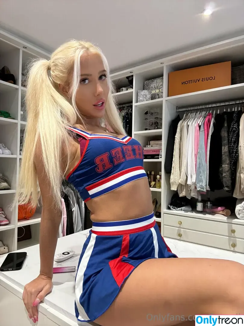alexraepaid nude photo #0063 (alexdread_)